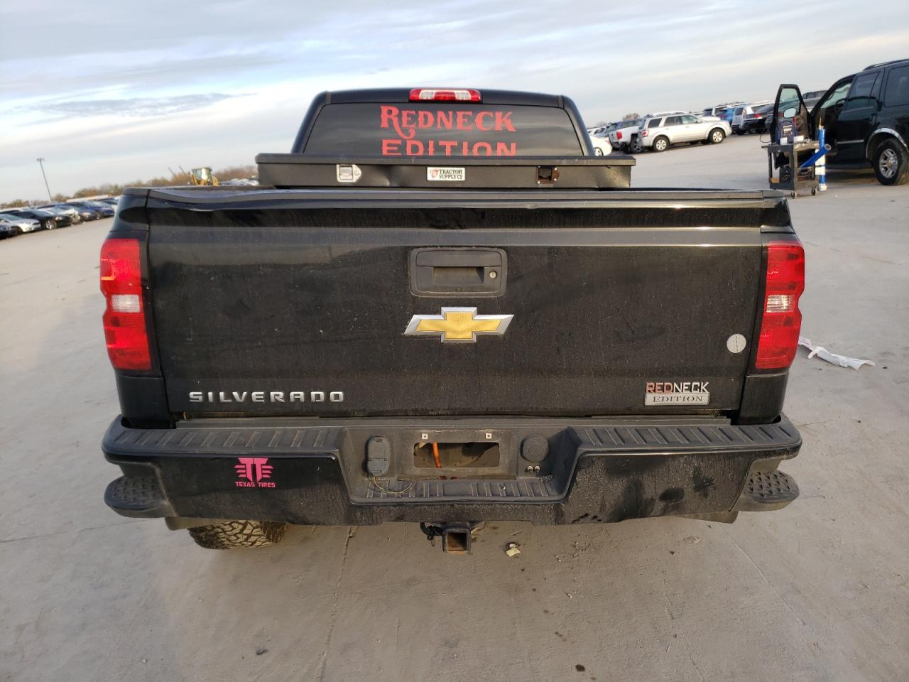 Photo 5 VIN: 1GCRCPECXJZ363638 - CHEVROLET SILVERADO 