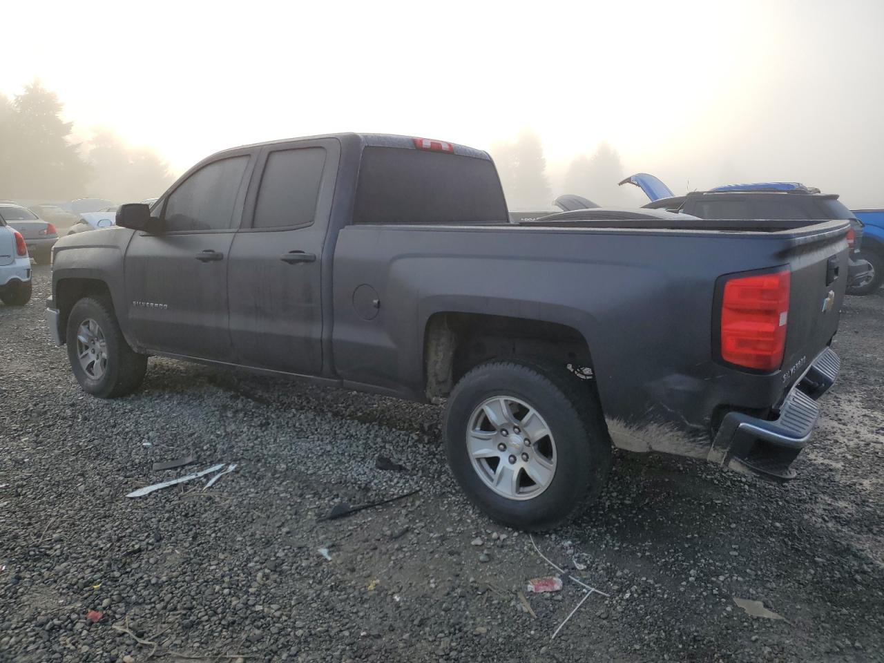 Photo 1 VIN: 1GCRCPEH2EZ174984 - CHEVROLET SILVERADO 