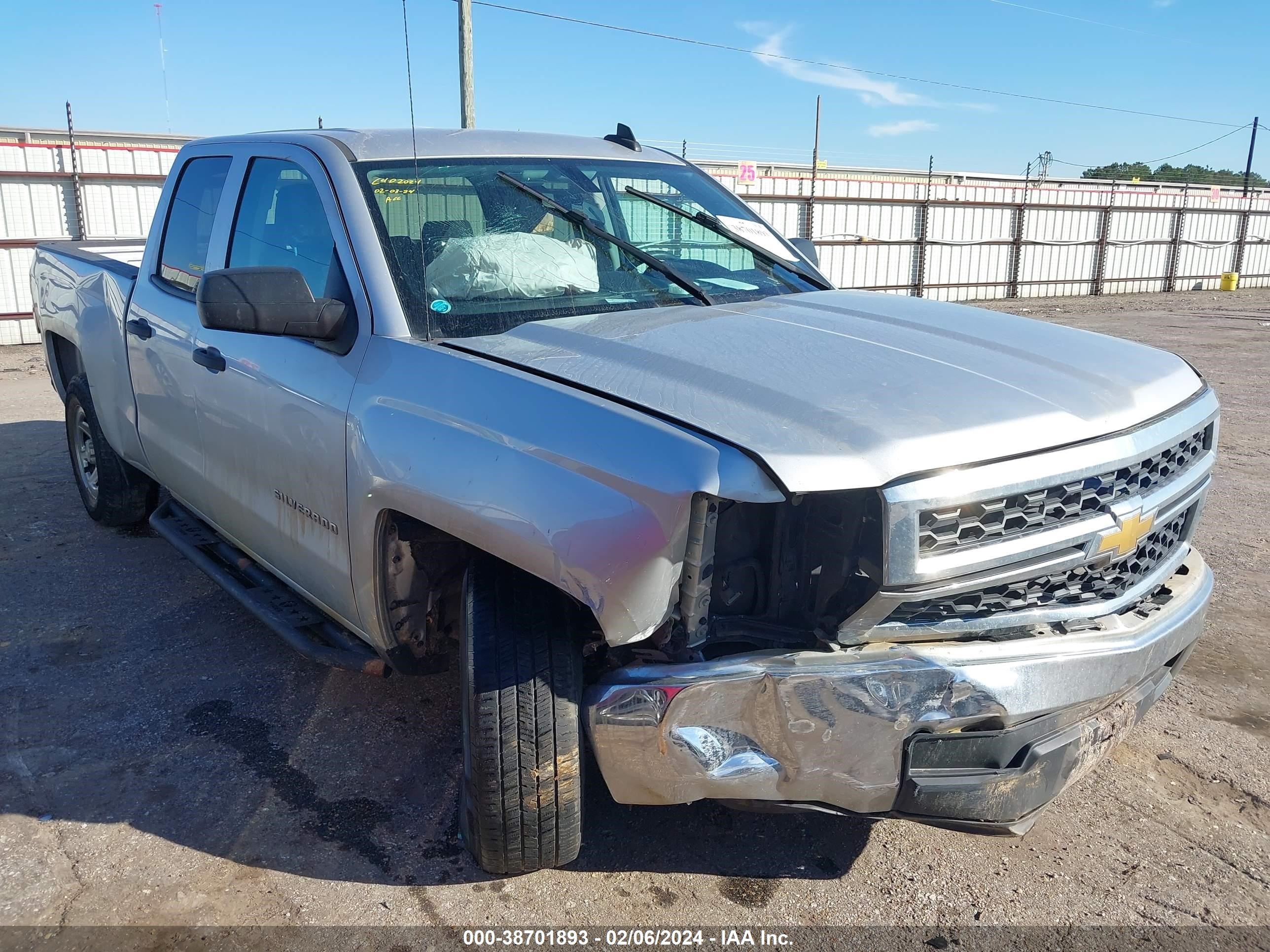 Photo 0 VIN: 1GCRCPEH4FZ205945 - CHEVROLET SILVERADO 