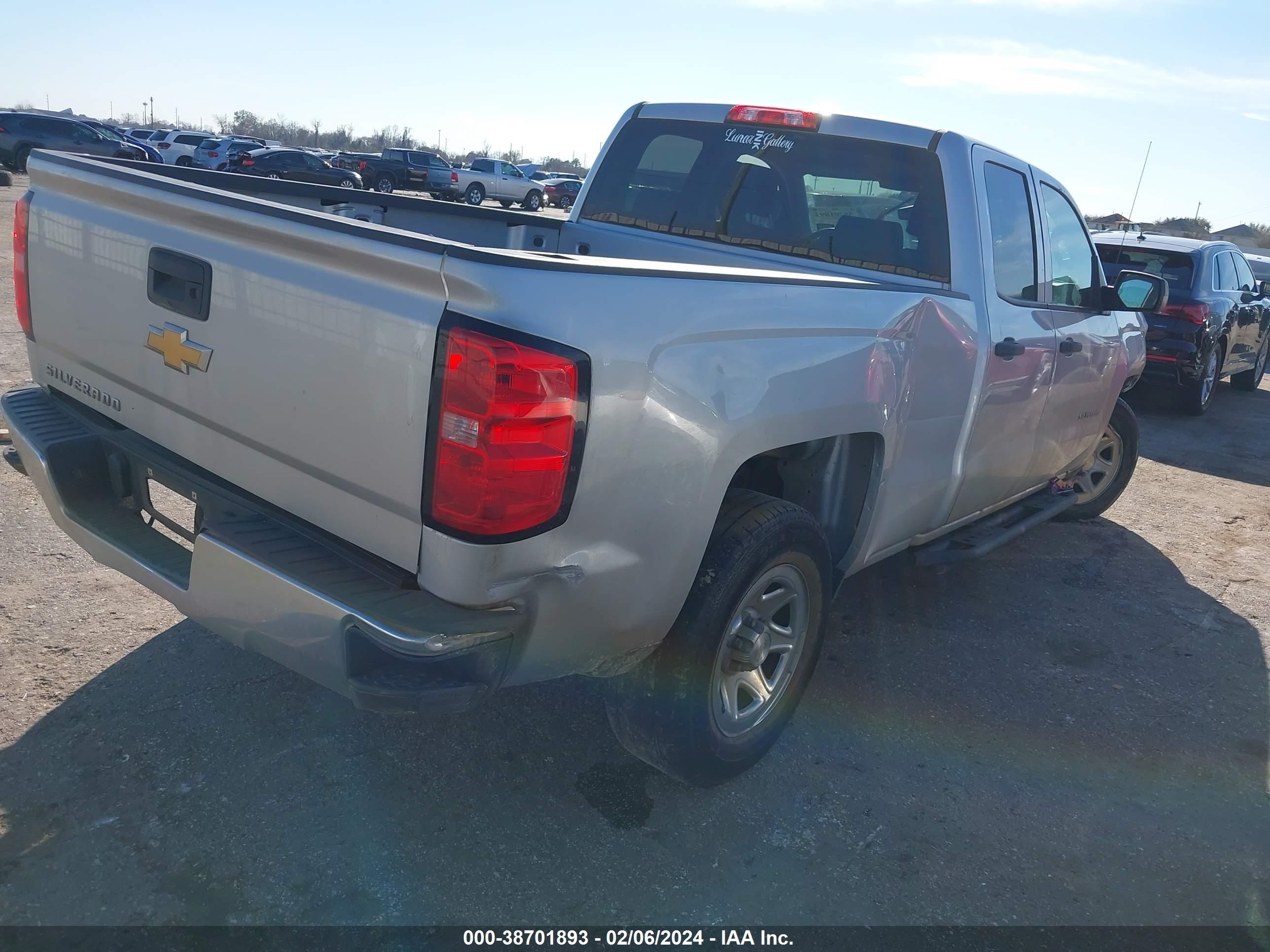 Photo 3 VIN: 1GCRCPEH4FZ205945 - CHEVROLET SILVERADO 