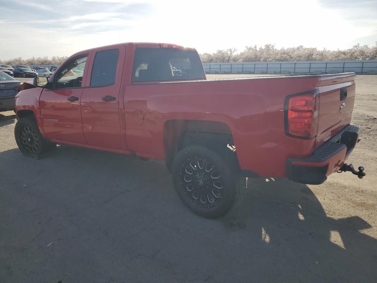 Photo 1 VIN: 1GCRCPEH5HZ324977 - CHEVROLET SILVERADO 