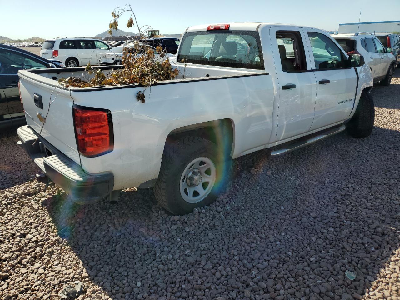 Photo 2 VIN: 1GCRCPEH7EZ383024 - CHEVROLET SILVERADO 