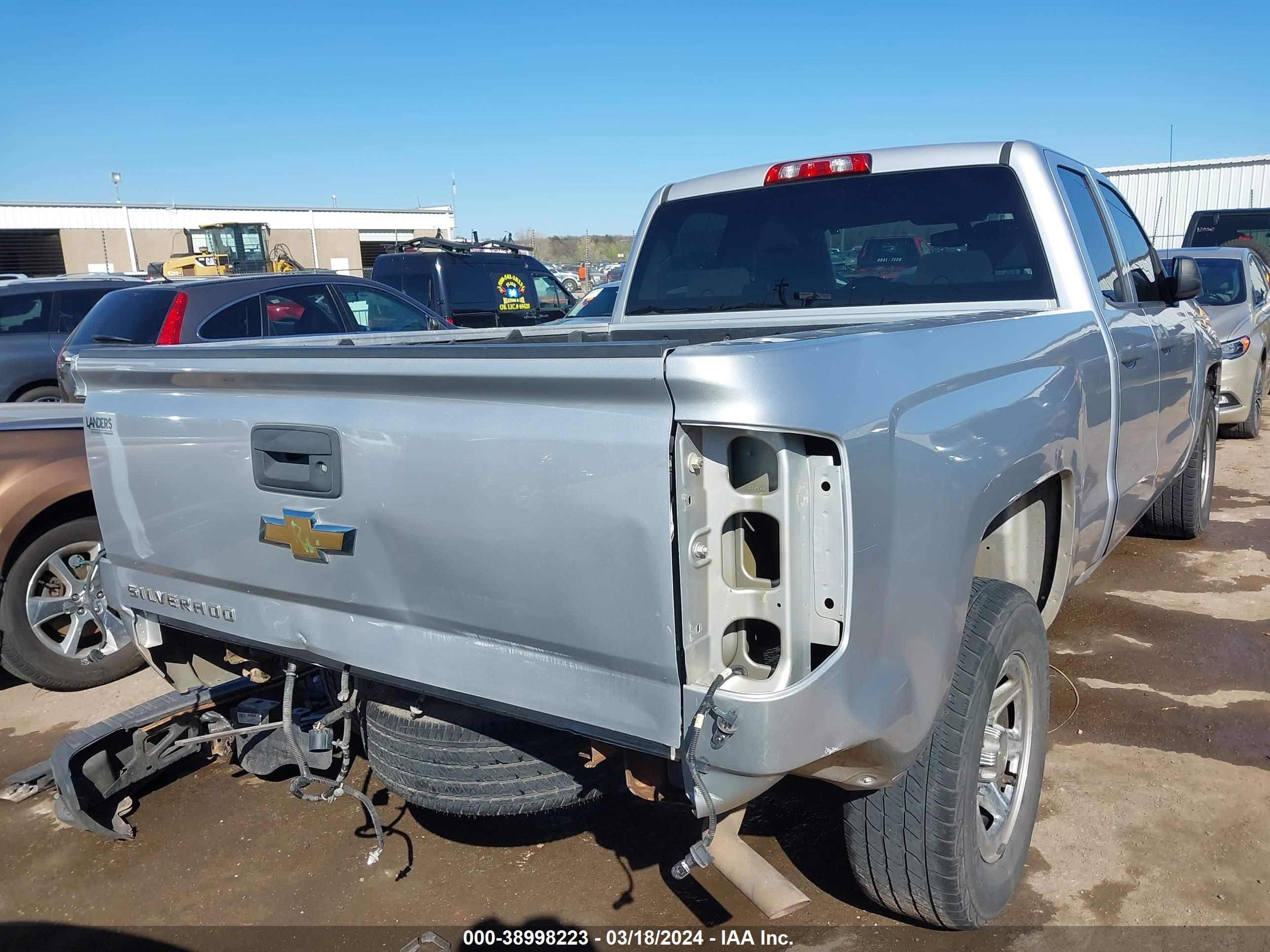 Photo 5 VIN: 1GCRCPEH7FZ181978 - CHEVROLET SILVERADO 