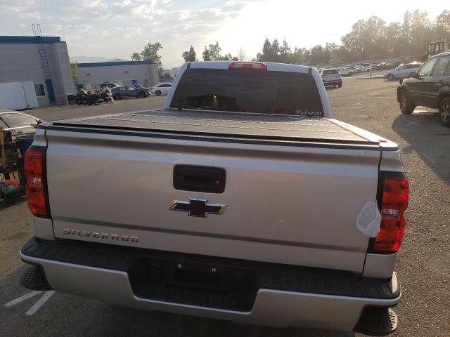 Photo 8 VIN: 1GCRCPEH8JZ355369 - CHEVROLET SILVERADO 