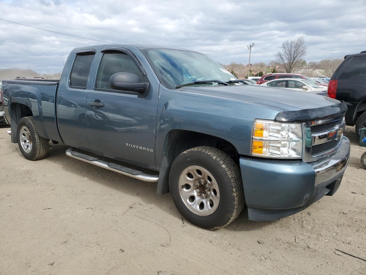 Photo 3 VIN: 1GCRCPEX3BZ440144 - CHEVROLET SILVERADO 