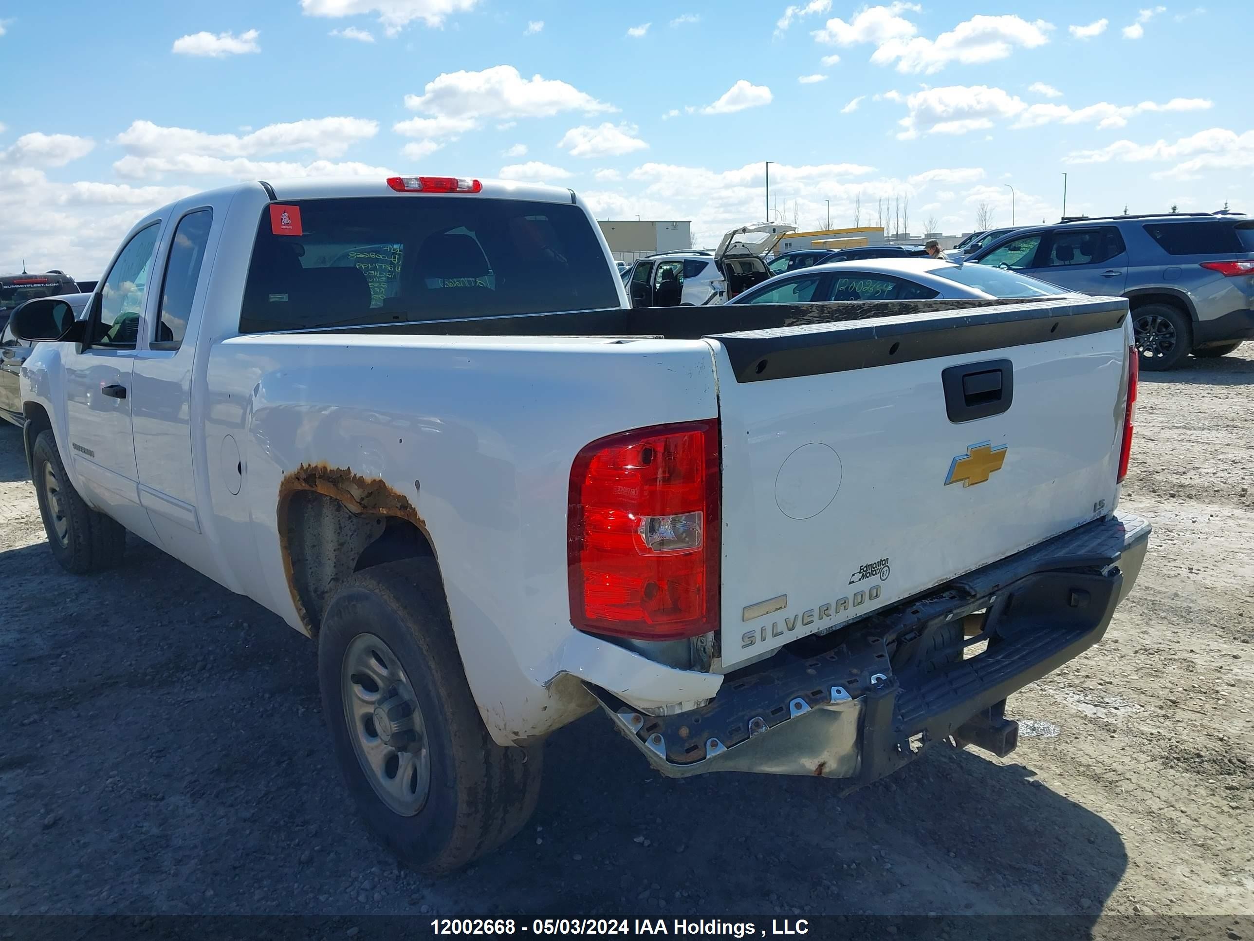 Photo 2 VIN: 1GCRCREA2CZ297499 - CHEVROLET SILVERADO 