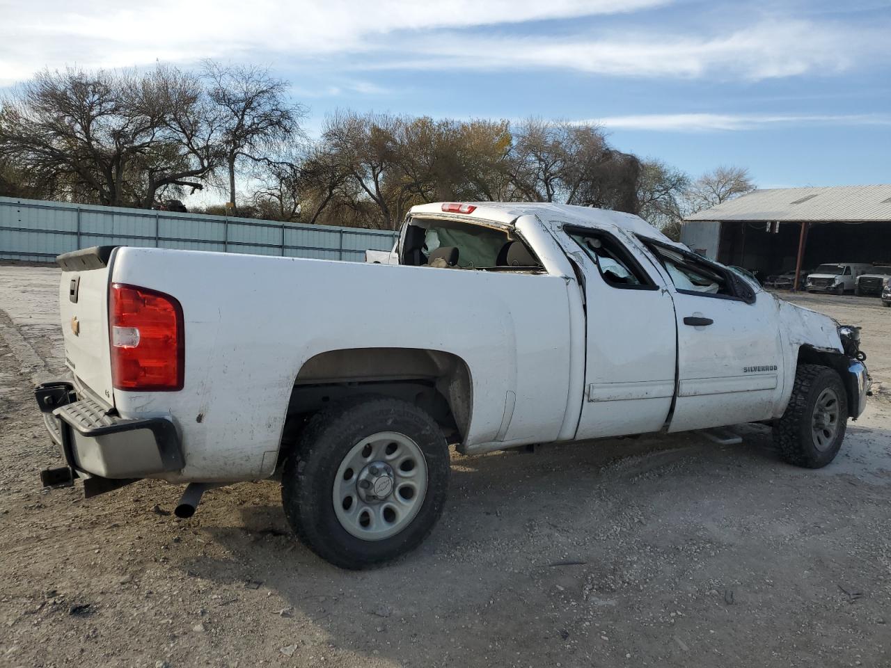 Photo 2 VIN: 1GCRCREA8CZ339514 - CHEVROLET SILVERADO 