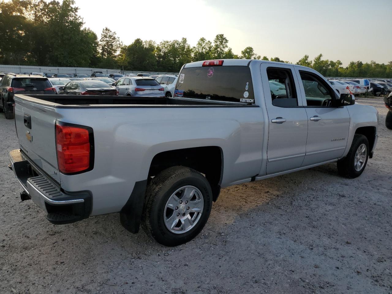 Photo 2 VIN: 1GCRCREC0JZ144344 - CHEVROLET SILVERADO 