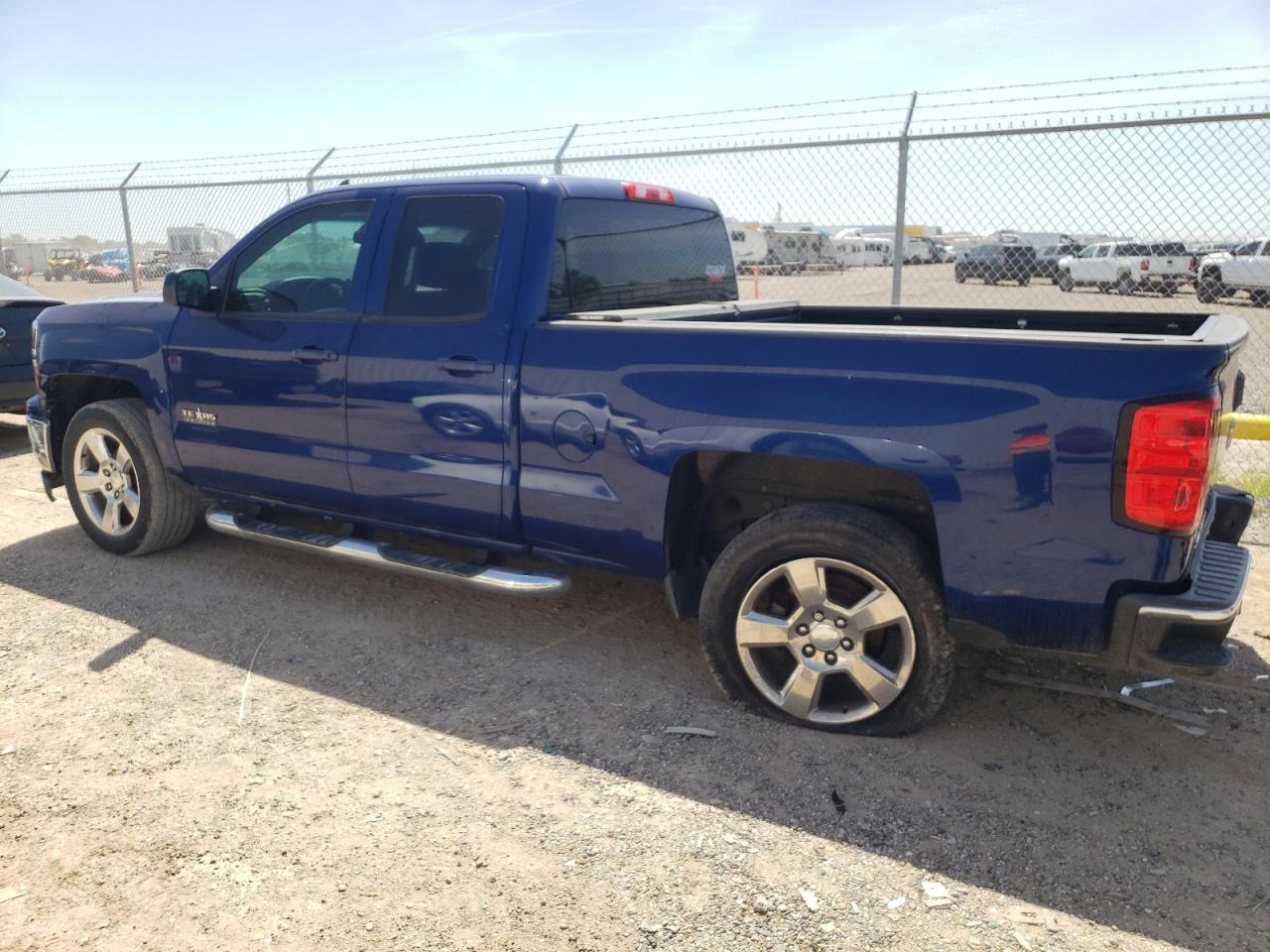 Photo 1 VIN: 1GCRCREC1EZ236486 - CHEVROLET SILVERADO 