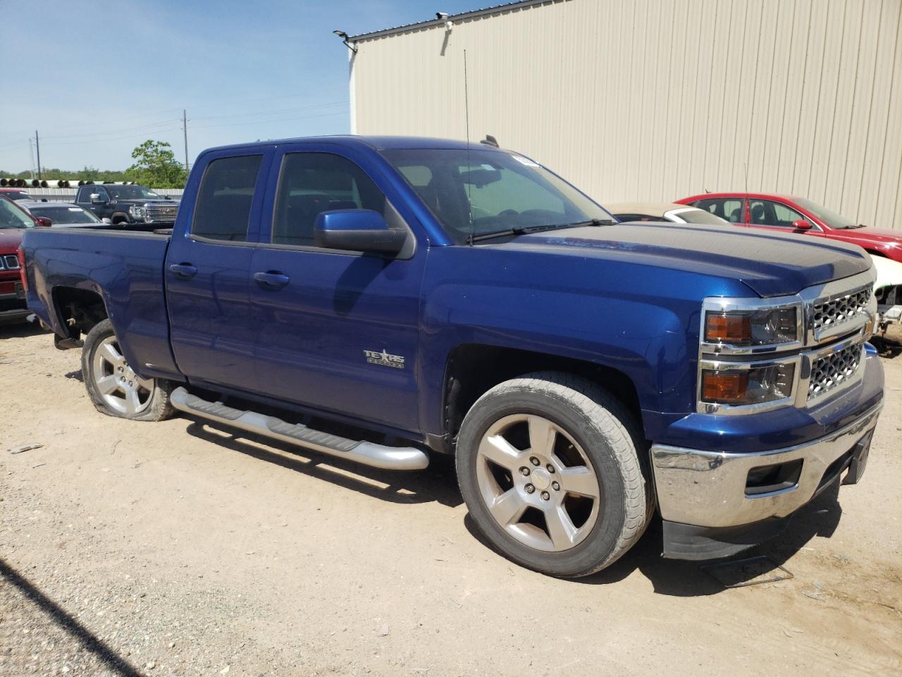 Photo 3 VIN: 1GCRCREC1EZ236486 - CHEVROLET SILVERADO 