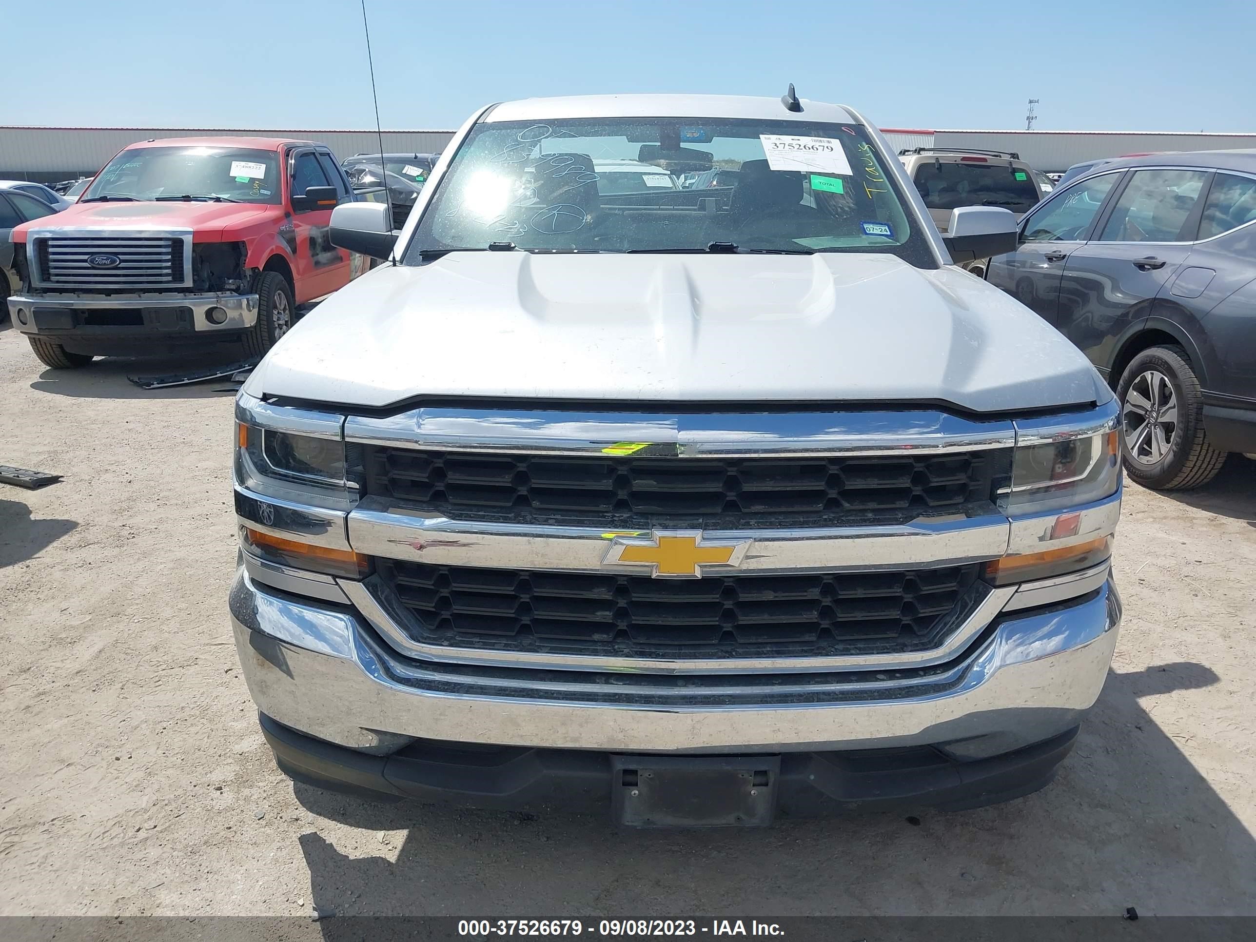 Photo 11 VIN: 1GCRCREC5JZ181213 - CHEVROLET SILVERADO 