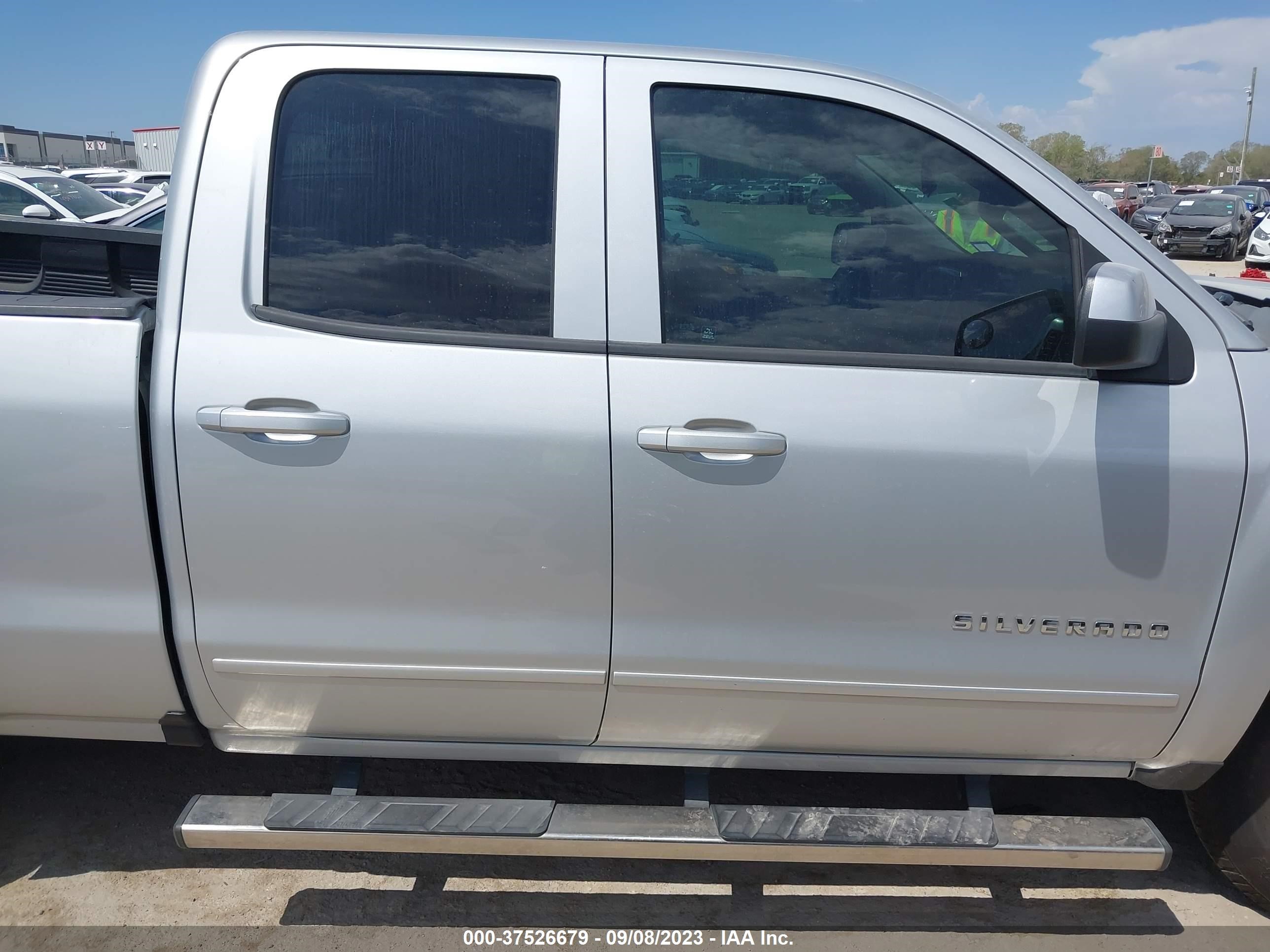 Photo 12 VIN: 1GCRCREC5JZ181213 - CHEVROLET SILVERADO 