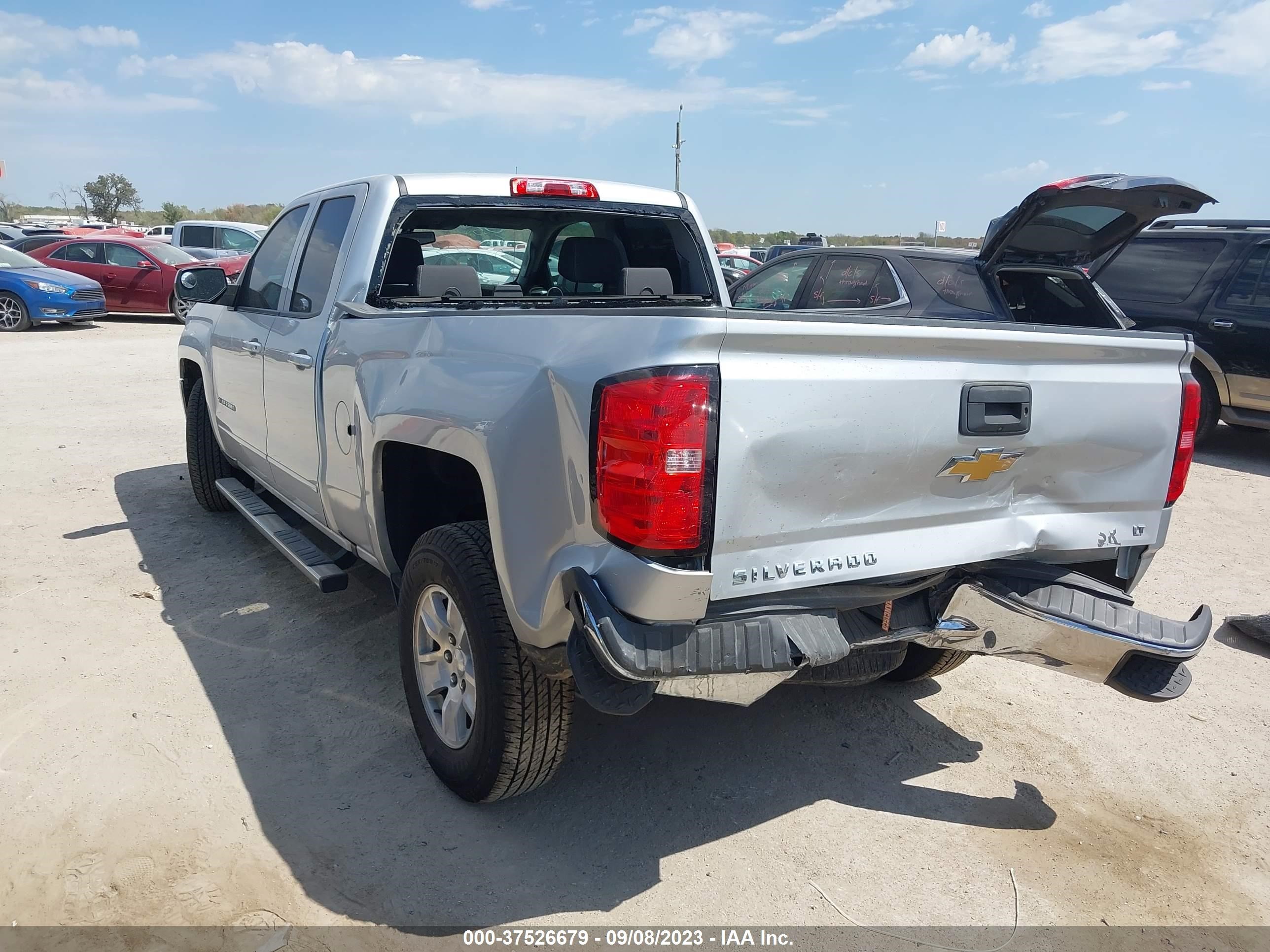 Photo 2 VIN: 1GCRCREC5JZ181213 - CHEVROLET SILVERADO 