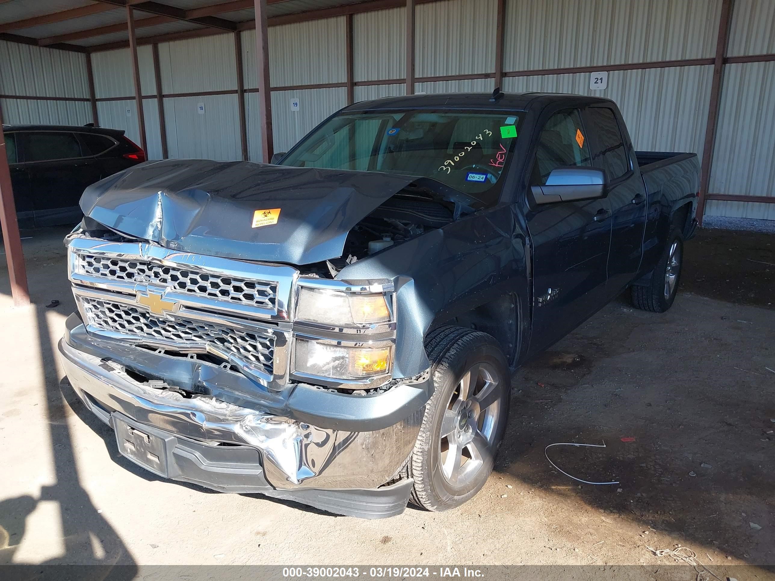 Photo 1 VIN: 1GCRCREC7EZ246908 - CHEVROLET SILVERADO 