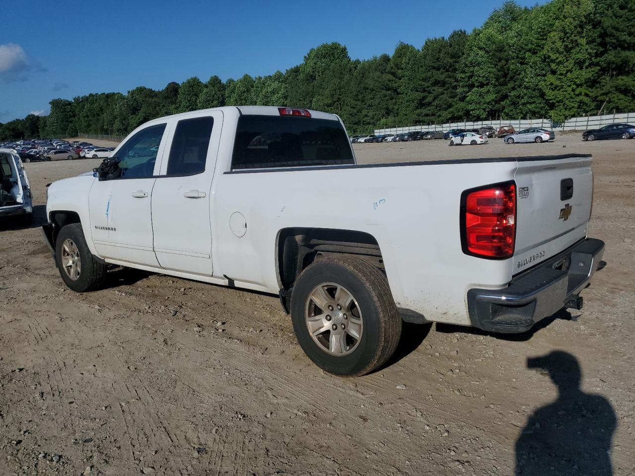 Photo 1 VIN: 1GCRCREC7HZ331770 - CHEVROLET SILVERADO 