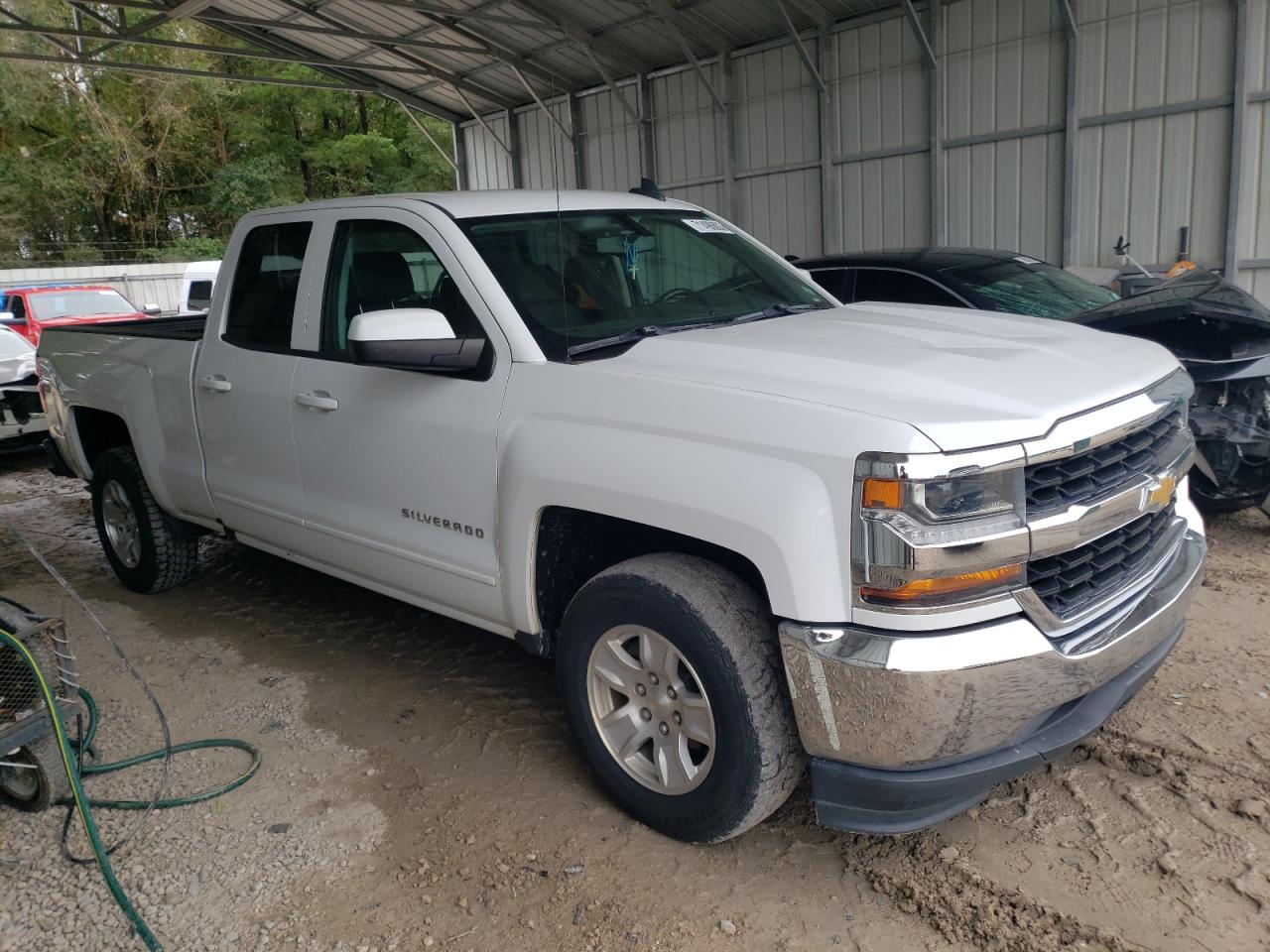 Photo 3 VIN: 1GCRCREC8JZ166334 - CHEVROLET SILVERADO 