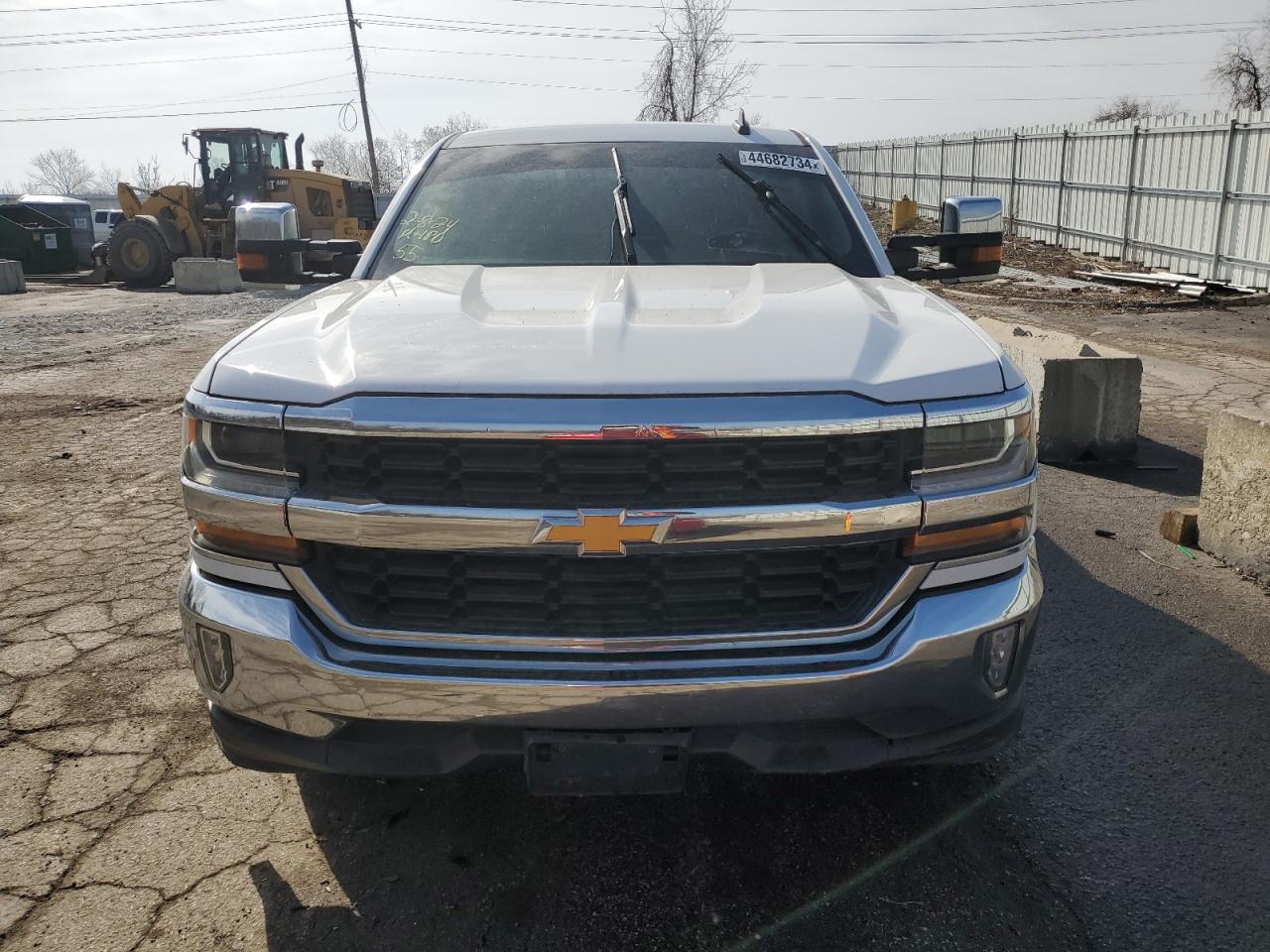 Photo 4 VIN: 1GCRCREC9JZ147793 - CHEVROLET SILVERADO 