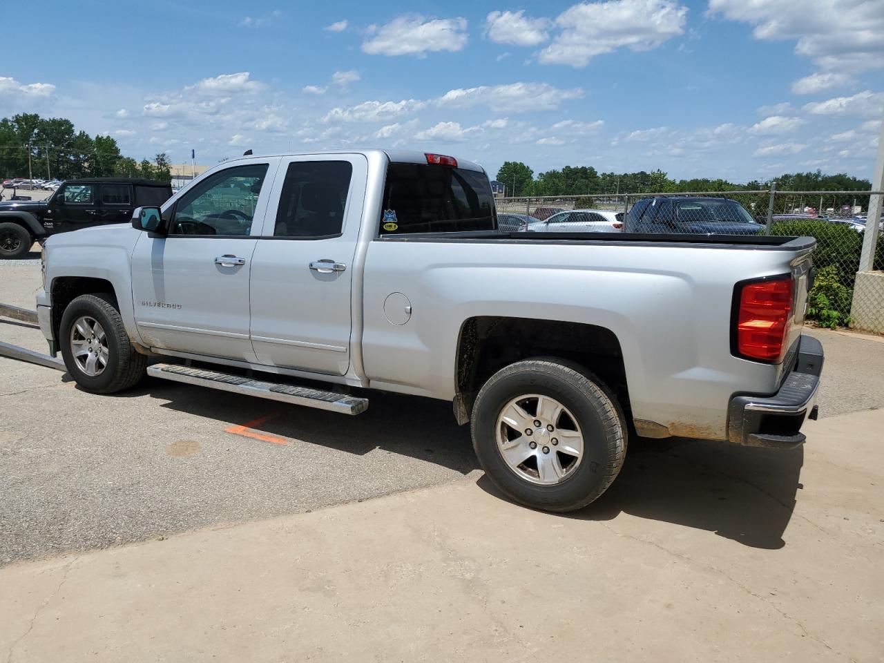 Photo 1 VIN: 1GCRCRECXFZ375257 - CHEVROLET SILVERADO 