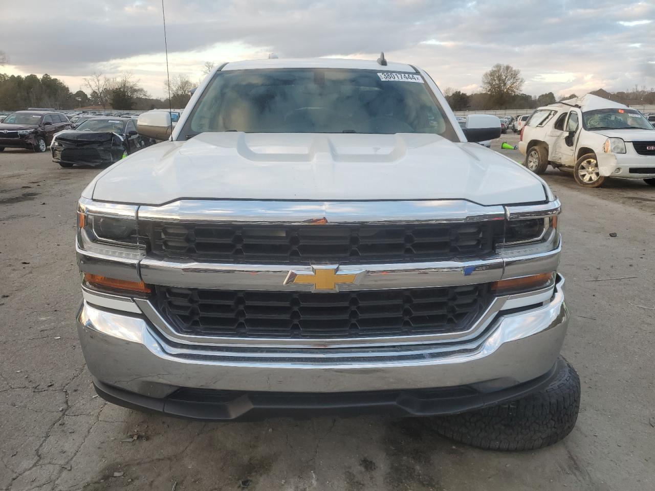 Photo 4 VIN: 1GCRCREH3GZ323224 - CHEVROLET SILVERADO 