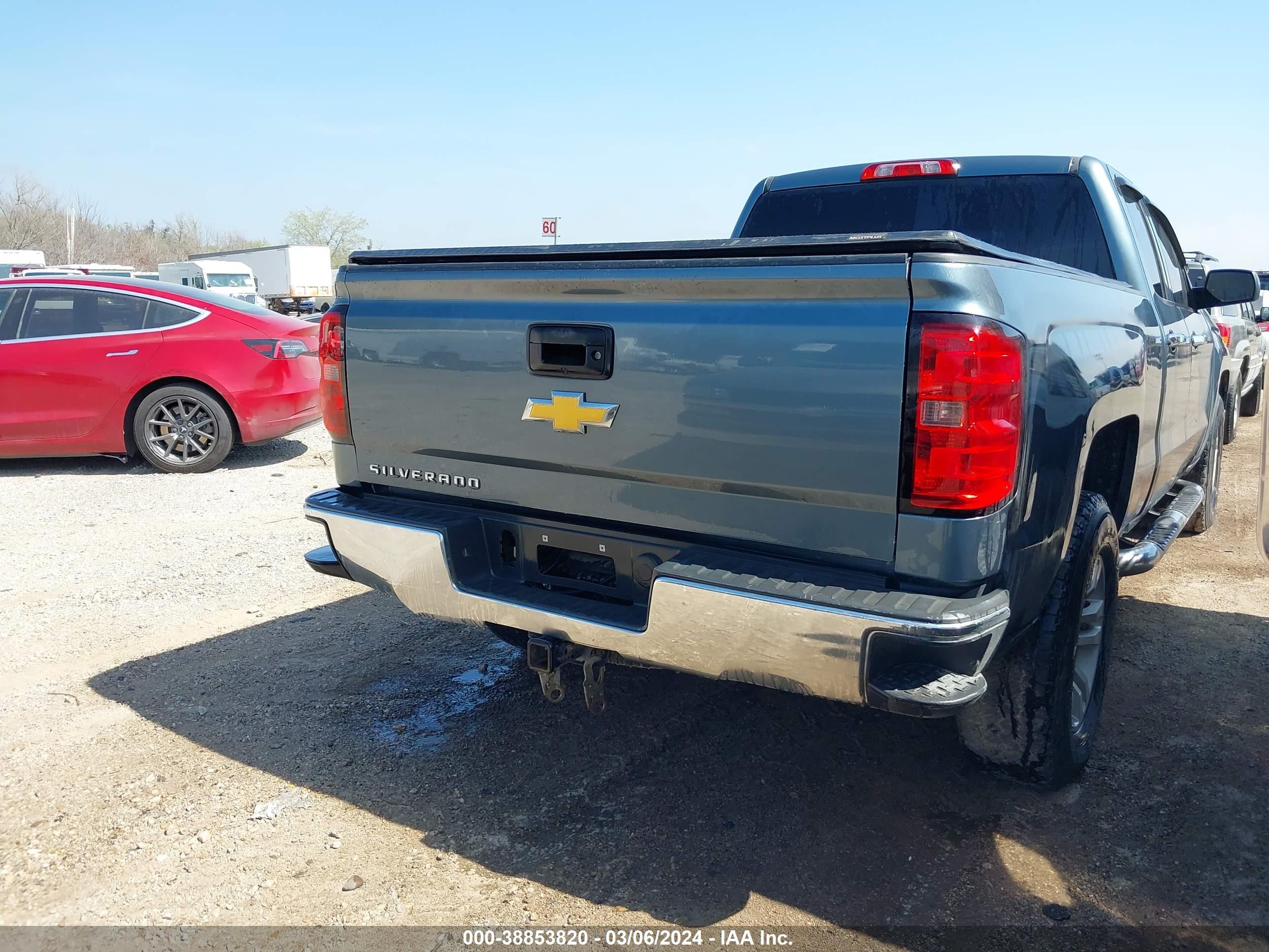 Photo 3 VIN: 1GCRCREH5EZ358053 - CHEVROLET SILVERADO 