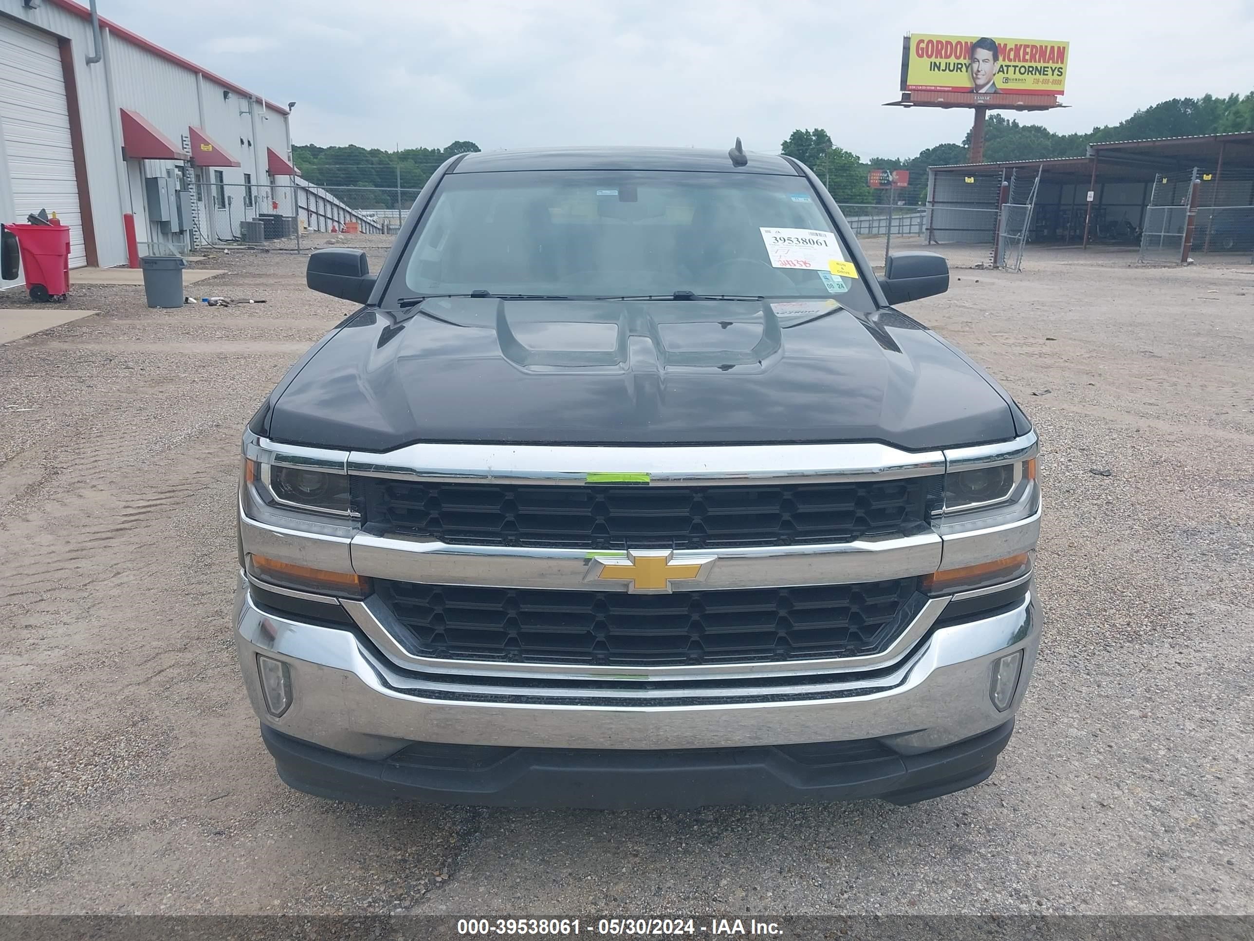 Photo 12 VIN: 1GCRCREH9JZ276711 - CHEVROLET SILVERADO 