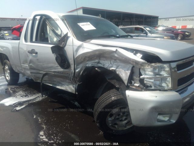 Photo 5 VIN: 1GCRCSE00BZ218165 - CHEVROLET SILVERADO 1500 