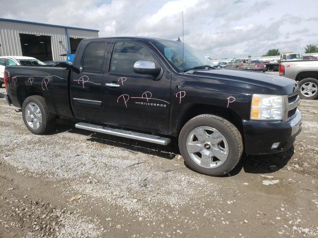 Photo 3 VIN: 1GCRCSE00BZ277605 - CHEVROLET SILVERADO 