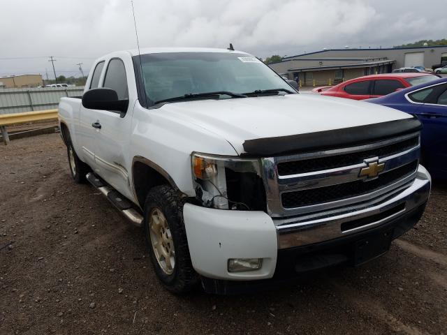 Photo 0 VIN: 1GCRCSE00BZ296655 - CHEVROLET SILVERADO 