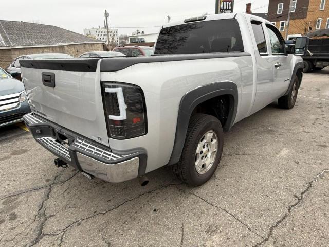 Photo 2 VIN: 1GCRCSE00CZ218197 - CHEVROLET SILVERADO 