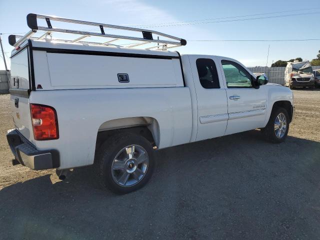 Photo 2 VIN: 1GCRCSE01CZ284547 - CHEVROLET SILVERADO 