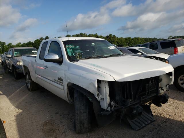 Photo 0 VIN: 1GCRCSE01DZ107353 - CHEVROLET SILVERADO 