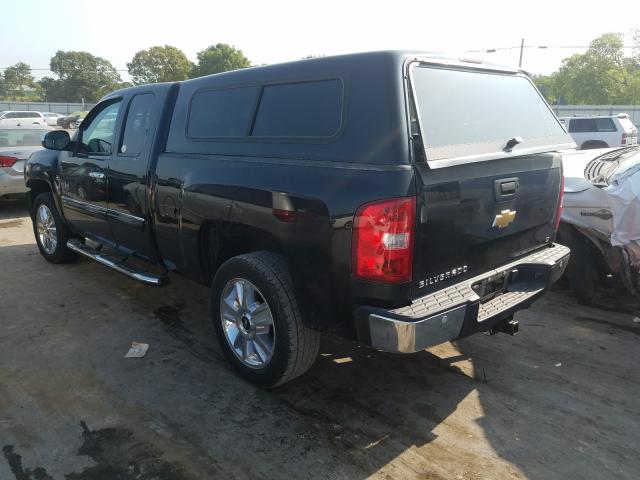 Photo 2 VIN: 1GCRCSE01DZ142667 - CHEVROLET SILVERADO 