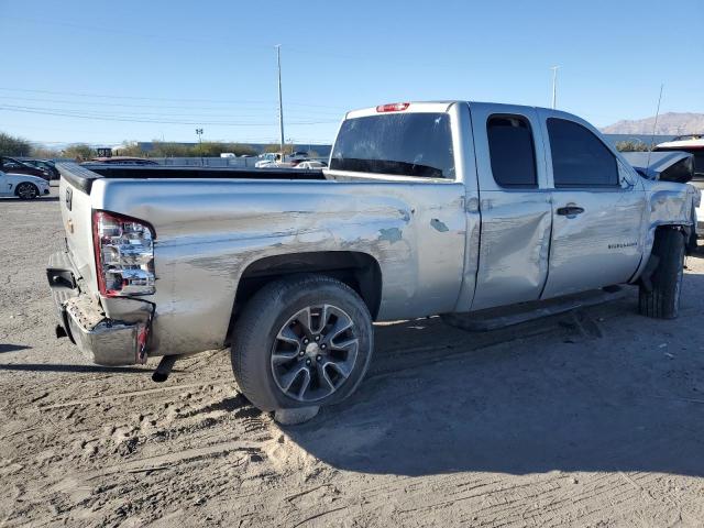 Photo 2 VIN: 1GCRCSE01DZ224561 - CHEVROLET SILVERADO 