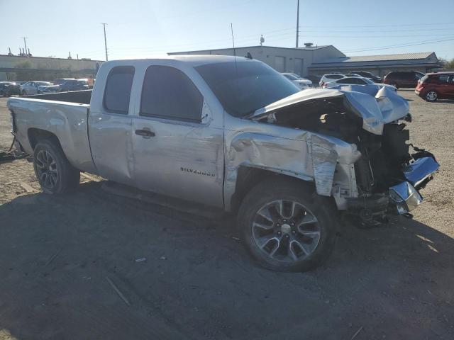 Photo 3 VIN: 1GCRCSE01DZ224561 - CHEVROLET SILVERADO 