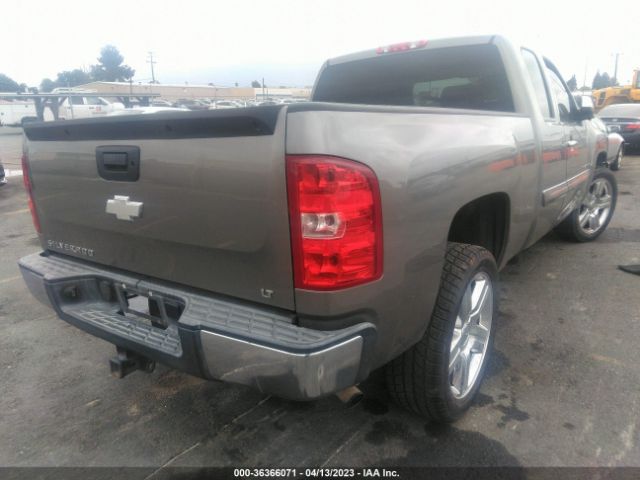 Photo 3 VIN: 1GCRCSE01DZ363878 - CHEVROLET SILVERADO 1500 