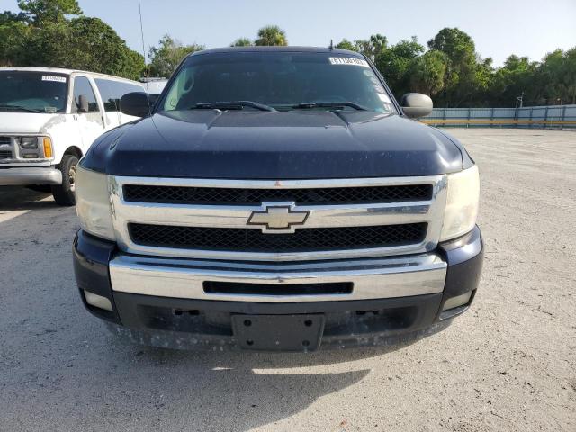 Photo 4 VIN: 1GCRCSE02BZ288685 - CHEVROLET SILVERADO 