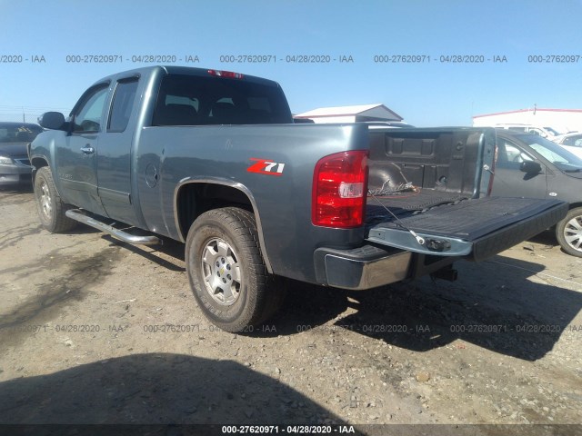 Photo 2 VIN: 1GCRCSE02BZ448256 - CHEVROLET SILVERADO 1500 