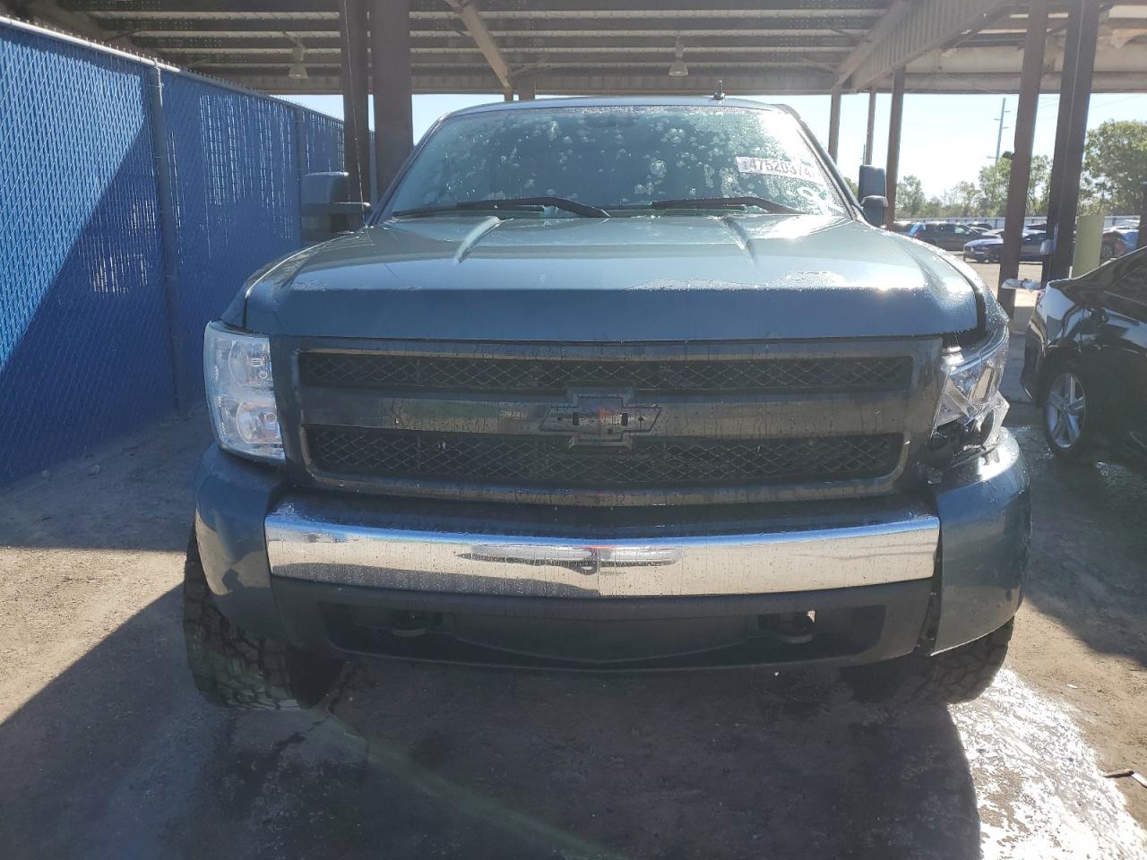 Photo 4 VIN: 1GCRCSE02CZ320505 - CHEVROLET SILVERADO 