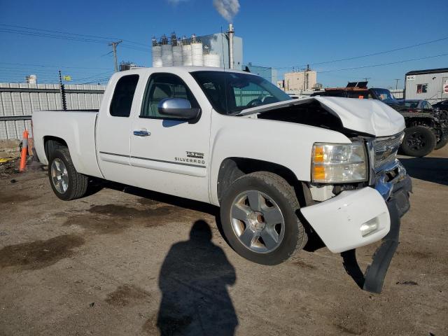 Photo 3 VIN: 1GCRCSE03BZ113460 - CHEVROLET SILVERADO 