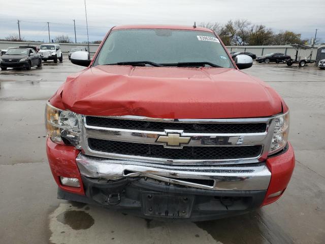 Photo 4 VIN: 1GCRCSE03BZ180950 - CHEVROLET SILVERADO 