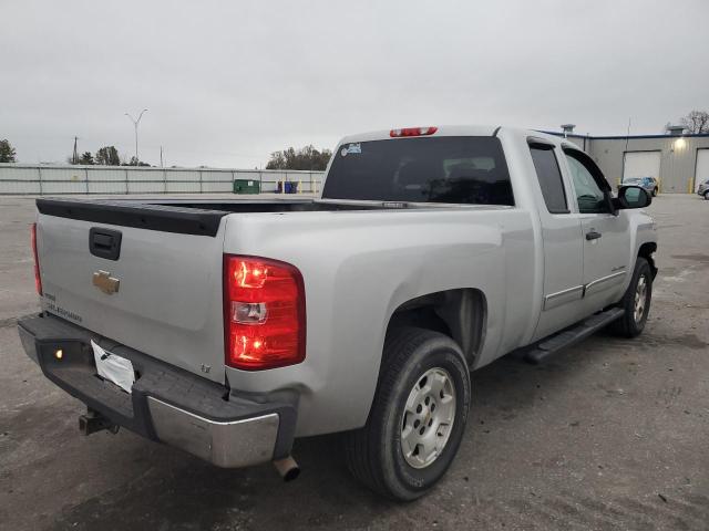 Photo 3 VIN: 1GCRCSE03BZ326876 - CHEVROLET SILVERADO 