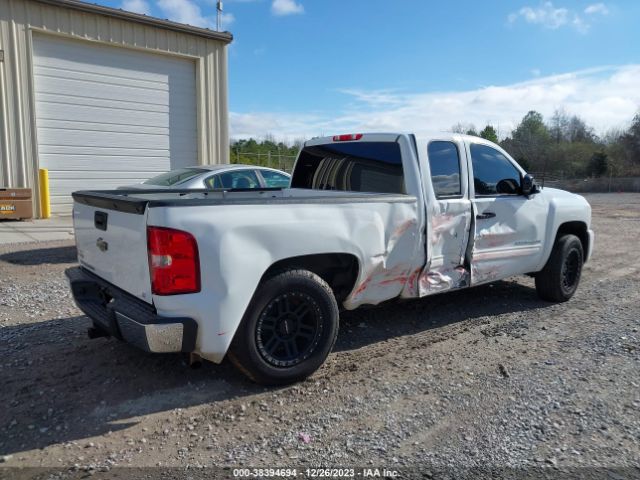 Photo 3 VIN: 1GCRCSE03BZ337179 - CHEVROLET SILVERADO 1500 