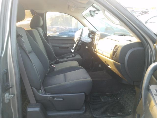 Photo 4 VIN: 1GCRCSE03DZ156943 - CHEVROLET SILVERADO 