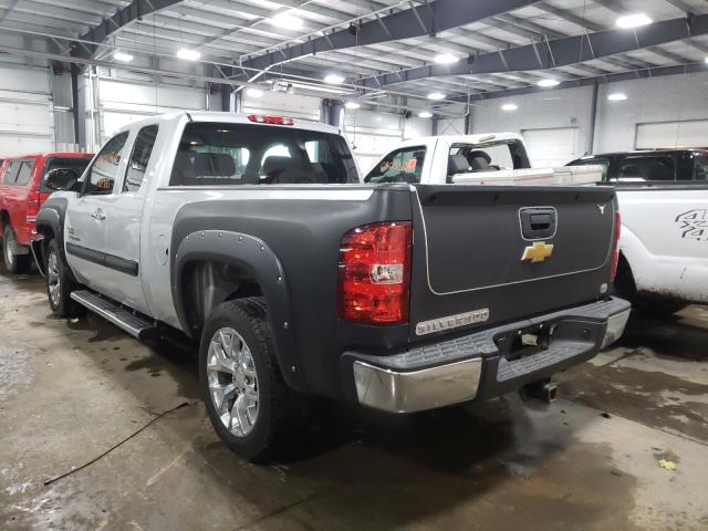 Photo 2 VIN: 1GCRCSE03DZ159499 - CHEVROLET SILVERADO 