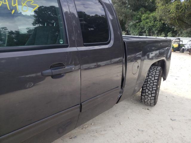 Photo 8 VIN: 1GCRCSE04BZ122748 - CHEVROLET SILVERADO 