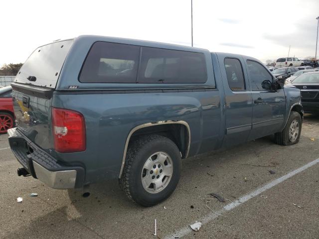 Photo 2 VIN: 1GCRCSE04BZ157547 - CHEVROLET SILVERADO 