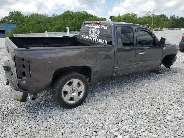 Photo 2 VIN: 1GCRCSE04BZ227290 - CHEVROLET SILVERADO 