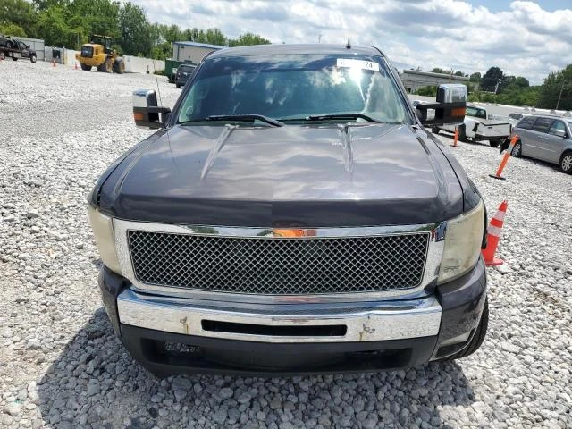 Photo 4 VIN: 1GCRCSE04BZ227290 - CHEVROLET SILVERADO 