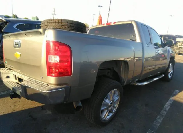 Photo 3 VIN: 1GCRCSE04CZ278595 - CHEVROLET SILVERADO 1500 