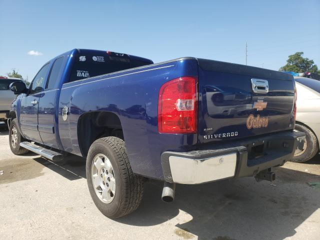 Photo 2 VIN: 1GCRCSE04DZ104642 - CHEVROLET SILVERADO 